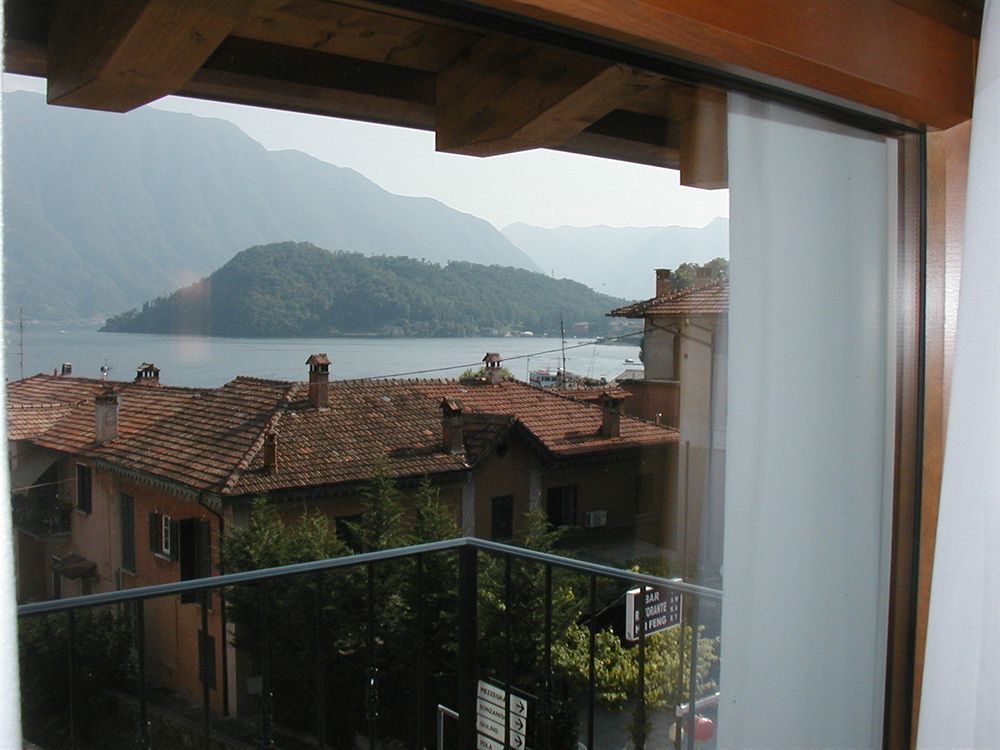 Azzano Holidays B&B Mezzegra Bagian luar foto